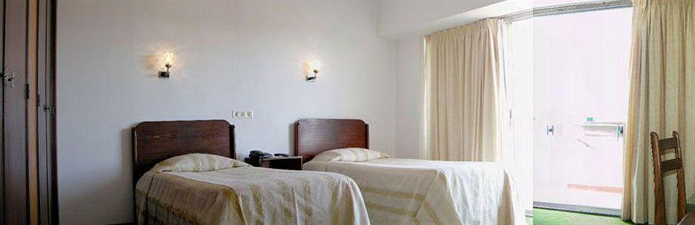 Residencial Greco Ξενοδοχείο Φουνκάλ Δωμάτιο φωτογραφία
